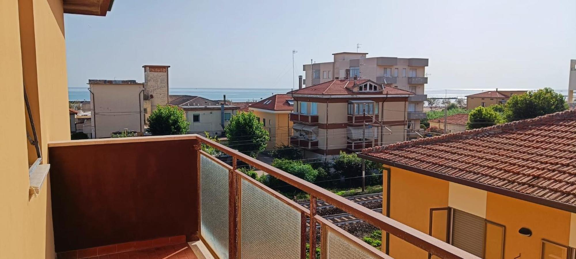 Se041 - Senigallia, Quadrilocale Accessoriato A 150Mt Dal Mare Exterior foto